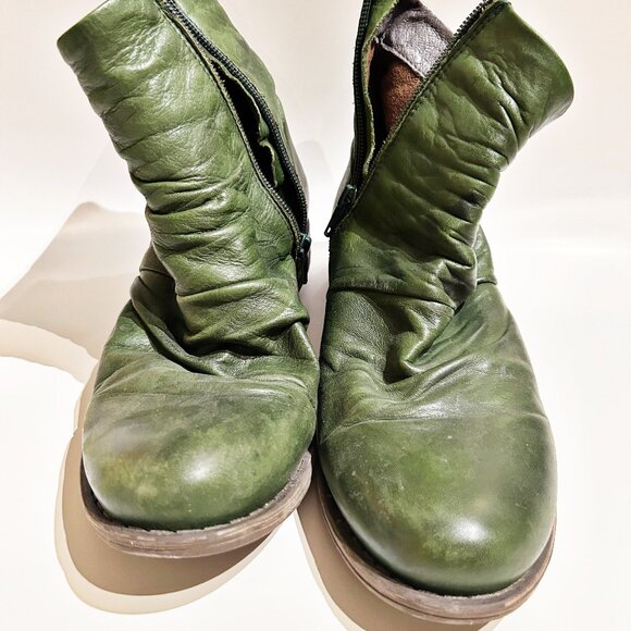 Miz Mooz "Lane" Ankle Bootie in Kiwi - Picture 4 of 10